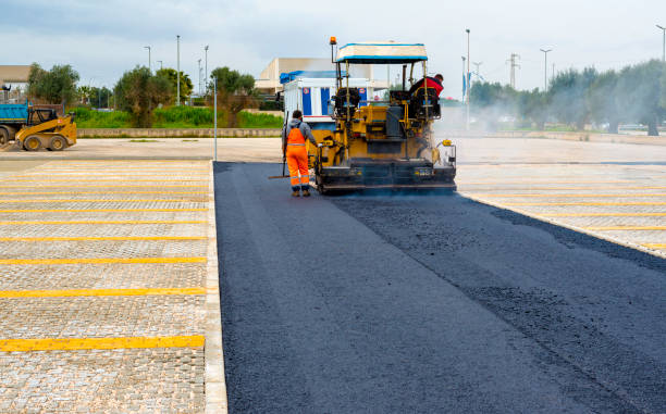 Best Decorative Driveway Pavers  in Bellefontaine Neighbors, MO