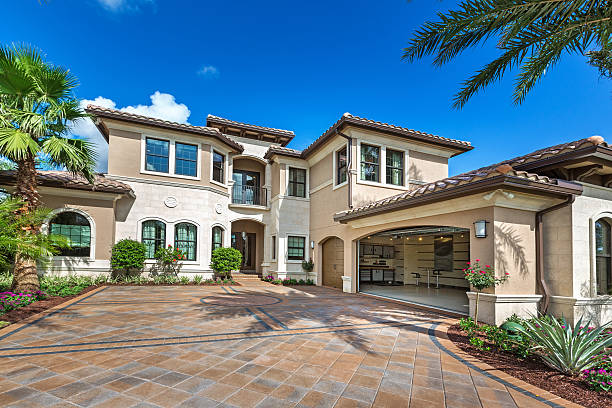Best Residential Paver Driveway  in Bellefontaine Neighbors, MO