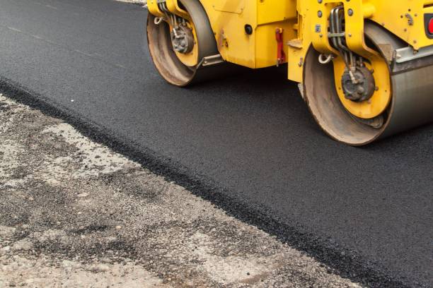 Best Professional Driveway Pavers  in Bellefontaine Neighbors, MO